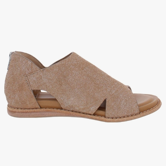 Sofft Evonne Flat Sandals - Picture 2 of 8